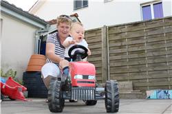 Ich übernehme die Welt mit meinem Traktor IMG_1410.jpg