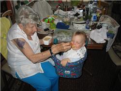 Hmmmm, Zvieri. Das schmeckt lecker. IMG_3129.jpg