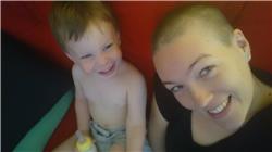 In zwei Wochen ist mein Geburtstag. Ab da gehen dann solche freizügigen Fotos nicht mehr. Aber jetzt macht es tierisch Spass! DSC_0017.jpg