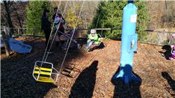 Ein Karussel! Da wollte ich schon immer mal drauf IMAG0052.jpg