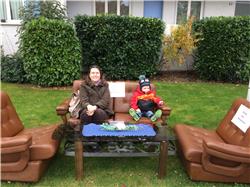 Was die Leute so draussen hinstellen. Das gibts ja nicht. Aber ich bin froh, das alles hat mich ganz schön angestrengt IMG_0553.jpg